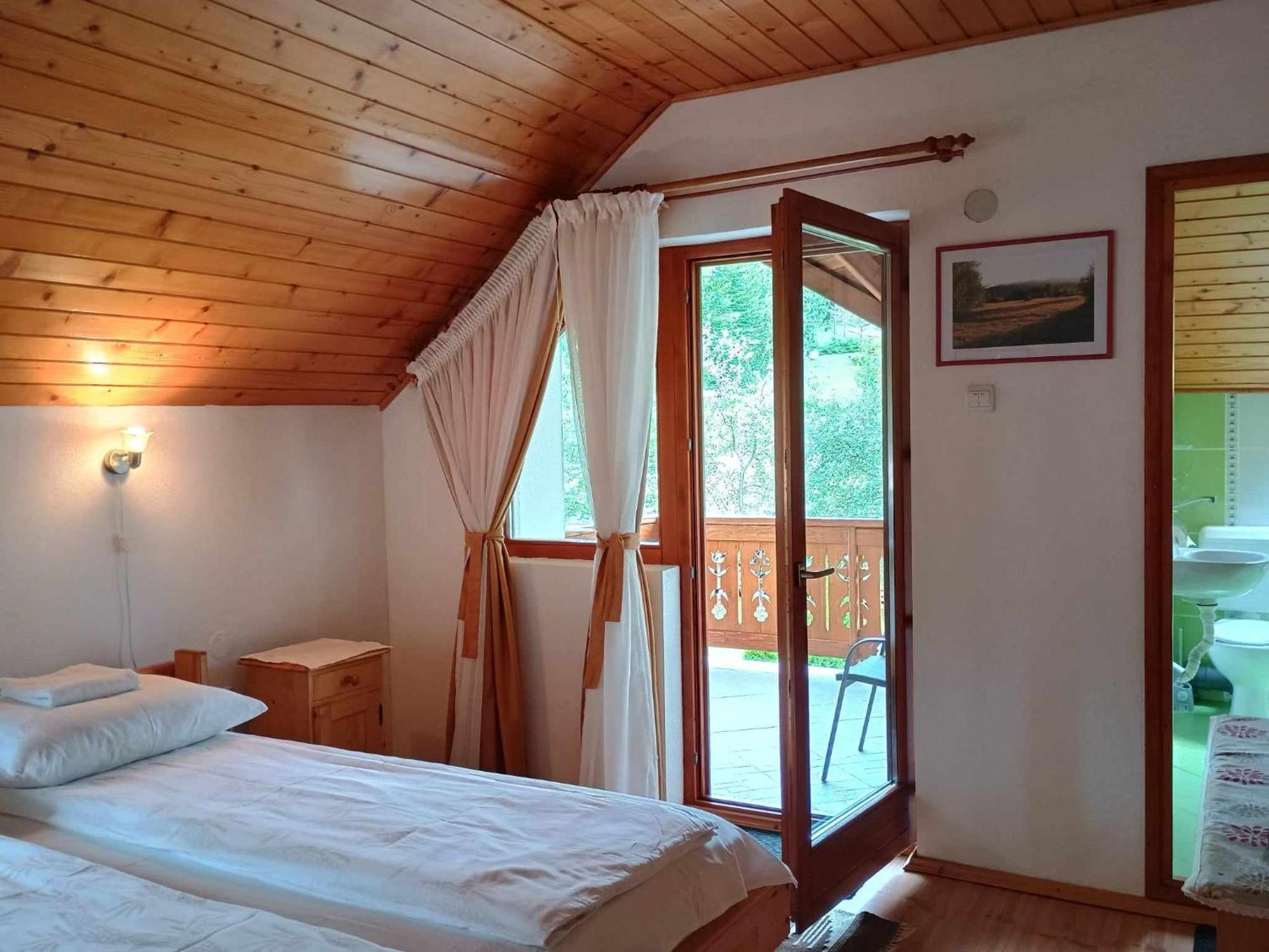 Hotel Casa Lacul Mierlei Sovata Esterno foto